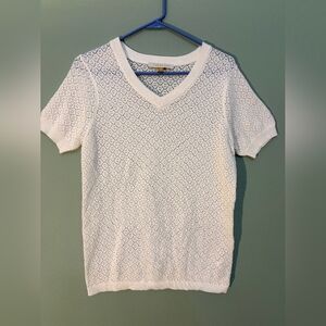 DownEast Cream V‑Neck Short Sleeve Cotton/acrylic Blend Knit Top - Size M